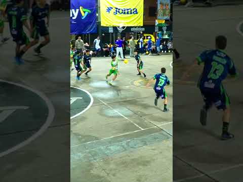 San vicente mete un GOLAZO en el #torneodelbarrio