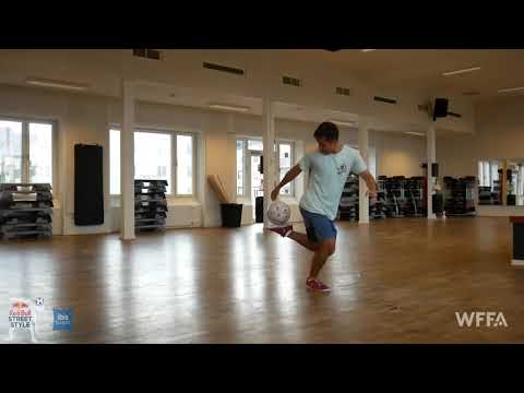 PWG VS Marc Jonin - Semi final of Red Bull Street Style (Rest of the world)