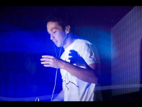 I Will Be Here (Laidback Luke Remix): Tiesto & Sneaky Sound System