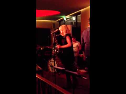 Adriano Prestel, Stephanie Lottermoser & Band @ Kongress Bar