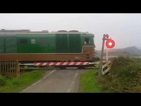 Passaggio a livello Calamandrana (AT) Strada Boidi - Level crossing - Spoorwegovergang