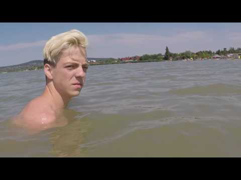 download lagu mp3 mp4 Velencei T Strand, download lagu Velencei T Strand gratis, unduh video klip Velencei T Strand