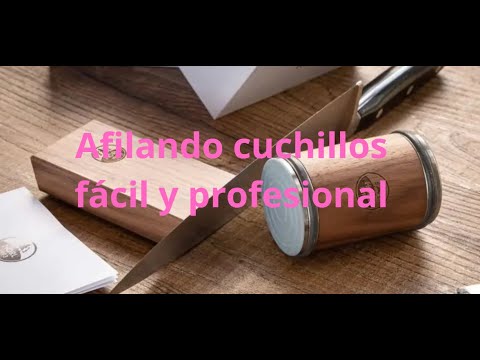 Part of a video titled Cómo Afilar Cuchillos Fácil y Rápido con un Afilador de Ruedas - YouTube