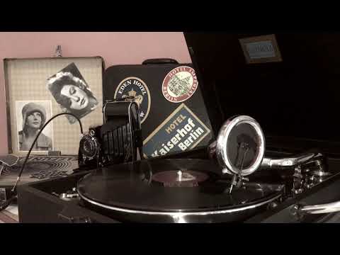 very hot Fox-trot by Duke Ellington & His Cotton Club Orchestra - "Jungle Nights in Harlem" 1930