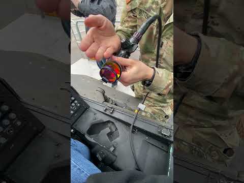 Poste de pilotage de l'AH-64 Apache [KTFG_464] #ktfg