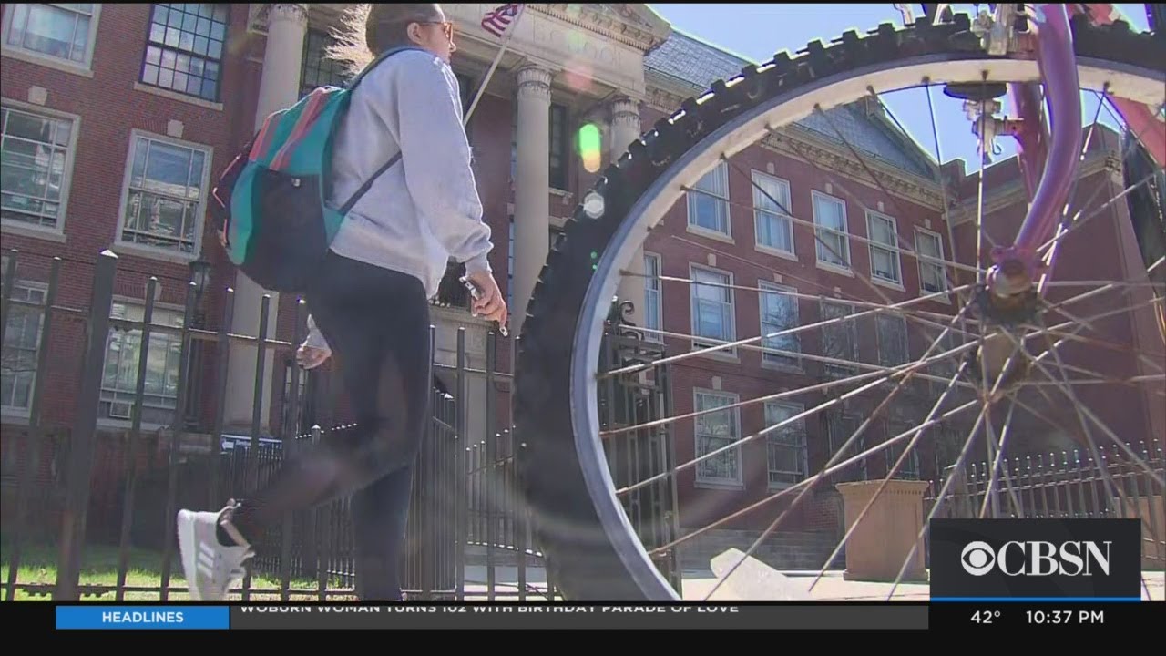 Schools Around Massachusetts Split On Keeping April Vacation