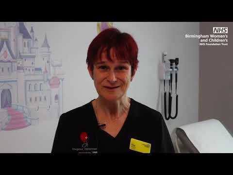 My child has vomiting and diarrhoea - what do I do?