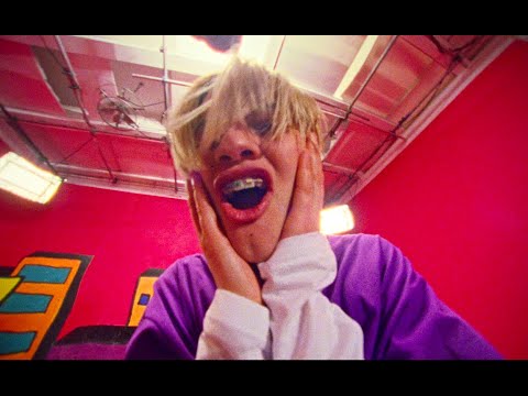 Mavi Phoenix - Fck It Up (official)