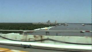 preview picture of video 'Bridge at Luling, Mississippi River by Bonnet Carre Spillway'