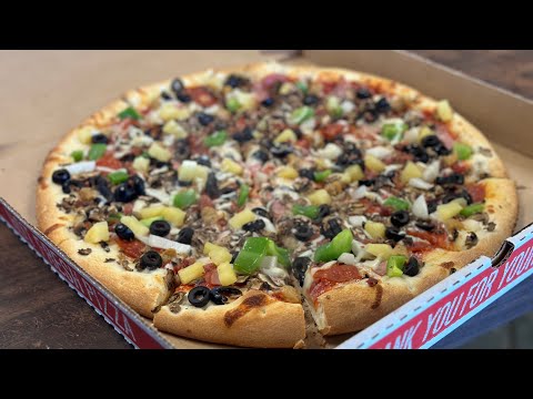 How to Make The BEST 8 Topping Combination / Supreme Pizza EVER