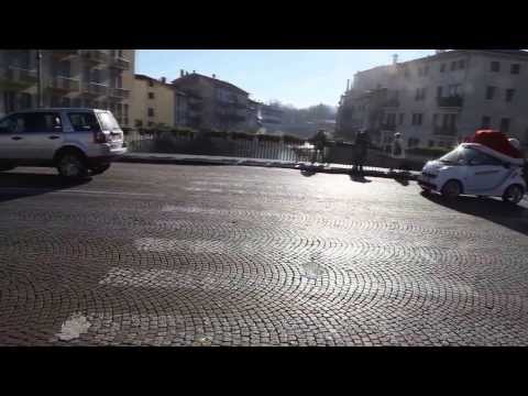 C'aggia a fa' pe' campa'?