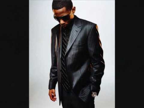 Lloyd Banks Feat. Ludacris, Eminem, Fabolous & Juelz Santana - Beamer Benz or Bentley (Remix)