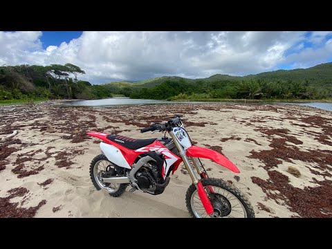 SOLO RIDE | A REMOTE BEACH IN SAINT LUCIA 🇱🇨 in 4K
