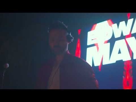 Edward Maya VS 진 (Jin) - The Astronaut