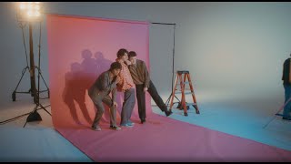 Musik-Video-Miniaturansicht zu Especially You Songtext von Wallows