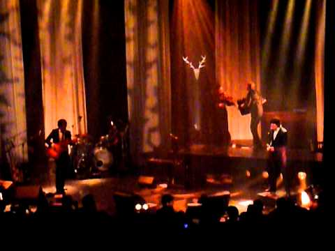 Thomas Fersen - Saint-Jean-du-Doigt - Live @ La Cigale, le 26 avril 2011