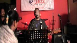 TTDI Jazz - Silver Strings - video 1 of 3 - Watch Yourself (BB King)