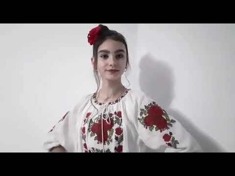 La mulți ani, România! Grupul vocal" Flori de cireș"