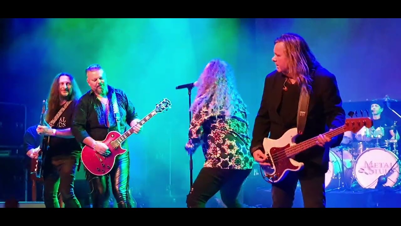 Metal Studs - Bibelot Dordrecht 27-12-24