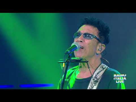 Edoardo Bennato "Un giorno credi" RADIO ITALIA TV LIVE - 08-01-2021.