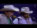 Ernest Tubb & Merle Haggard - Walking the Floor Over You(LIVE)