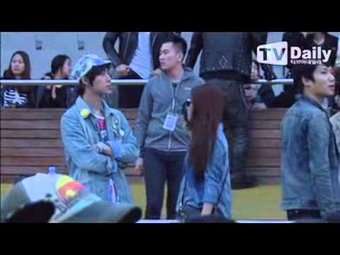 130504 Kangin, Eunhyuk at Snoop Dogg's concert