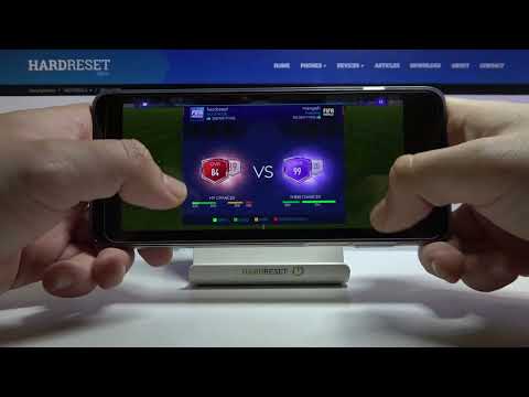 FIFA Mobile: Pixel FPS gameplay on MOTOROLA Moto G100 - Device Test
