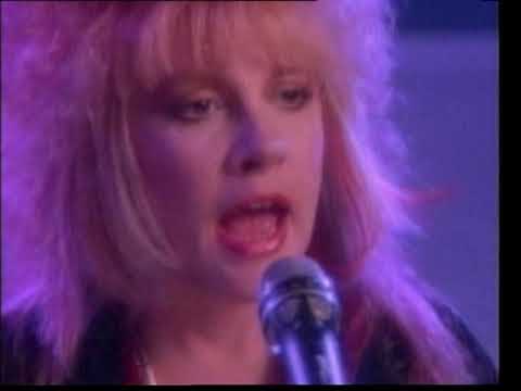Stevie Nicks  - Outside the Rain (Live at Red Rocks)
