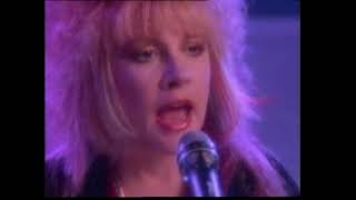 Stevie Nicks  - Outside the Rain (Live at Red Rocks)