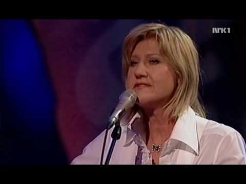 Anne Grete Preus - Sommerfuglvinger (live, solo, acoustic, 2007)