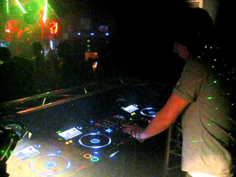 Dj Jeroenski @ Danzig Den haag Thank God it's Monday 2 Mei 2011