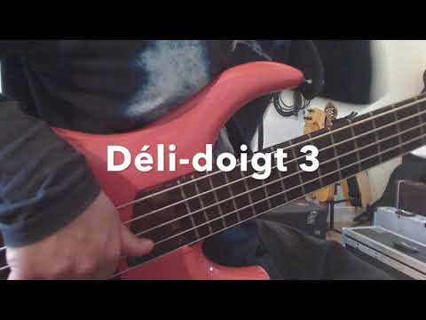 Déli doigts à la basse