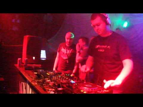 Matthew Pear - Essential Vibes pres. Polish Talents Night - Klub Afterlife [Warszawa].avi