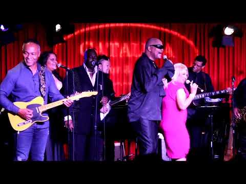 Rena Scott And Michael Henderson Performing Live "Take Me I'm Yours" Live 2017