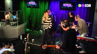 Ilse Delange live  @EversStaatOp538   Blue Bittersweet