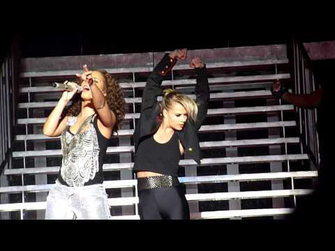 Alicia Keys Live  Another way to Die 04-07-2010 Santa Barbara April 07 2010