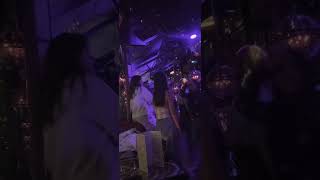 Download lagu Keluar malam bersama teman…minuman dan tawa mp3