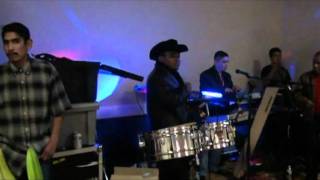 BAILANDO PEGAO,PROPUESTA MUSICAL-D-R-T-OAXACA EN VIVO DESDE NEW JERSEY.avi