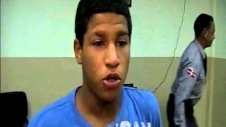 LUIS BOMBA LE DA 3 BATAZO A RABO LOCO