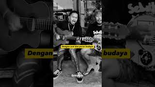 Download lagu Dellu uyee - Jalanan adalah sekolah Cover Lukanegara mp3