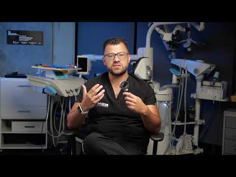 Shade Taking with the Rite Lite PRO by Dr. Delfin Baquero   #addent