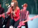 Demi Lovato Middle Live