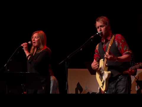 Chuck Prophet - Bad Year for Rock and Roll (eTown webisode #1210)