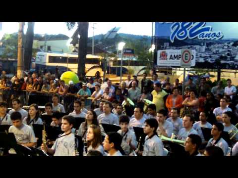 Paul Lavender     Spanish Parade Sequence  Concert Band