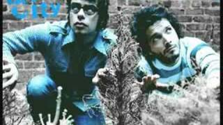 Flight of the Conchords - Inner City Pressure