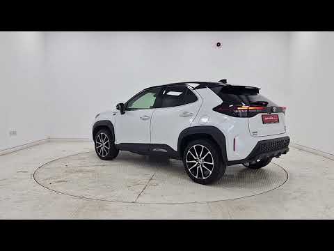 Toyota Yaris Cross HYBRID GR SPORT 2 TONE AUTOMATI - Image 2