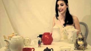 Dimie Cat - Christmas Tea