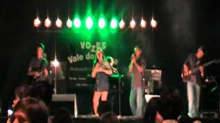preview picture of video 'Actuação do Conjunto Vozes do Vale do Sousa (2) [20/05/2011]'