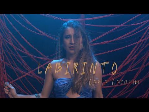 Labirinto - Carla Casarim - Clipe oficial