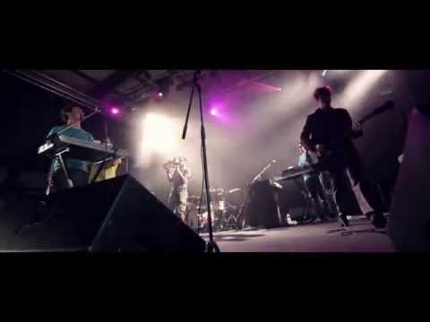 Lo Stato Sociale - Sono così indie - Ultimo concerto da turisti